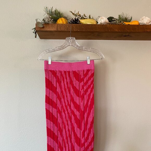 Like New High Waisted Astr Pink & Red Pencil Skirt - Picture 1 of 4